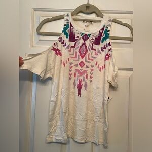 NWT Kirra Women’s XS Aztec Design Open Shoulder Top